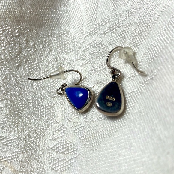Lapis Lazuli set in Sterling Silver Teardrop Earrings - Picture 7 of 7